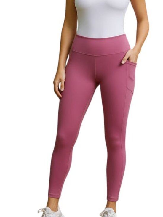 Victoria's Secret Pants - VICTORIA'S SECRET Essential High-Rise Pocket Leg, Large-Short